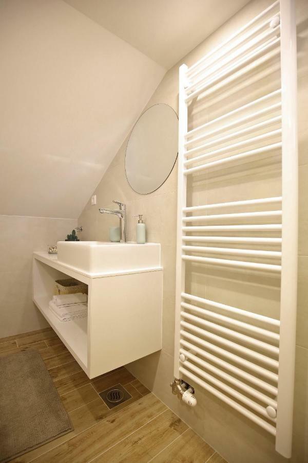 Apartman Baredine Maslenica Esterno foto